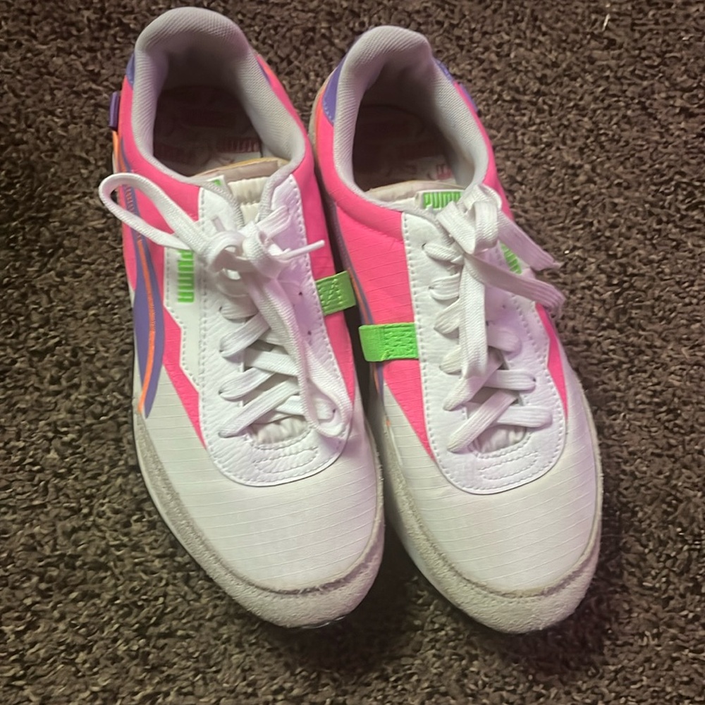 PUMA future riders Womens size 8.5 neon pink, purple, orange, green, and white